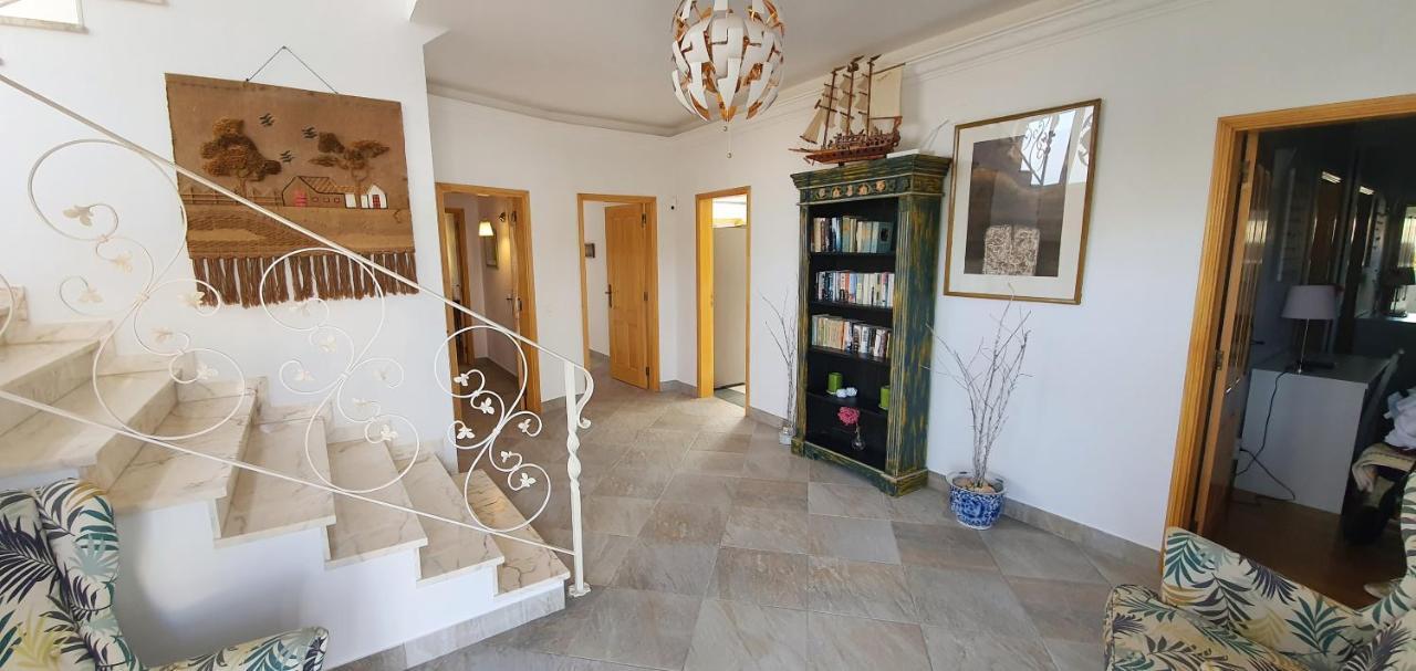Sunset Villa By Laranjal Rentals Olhos de Agua  Zewnętrze zdjęcie